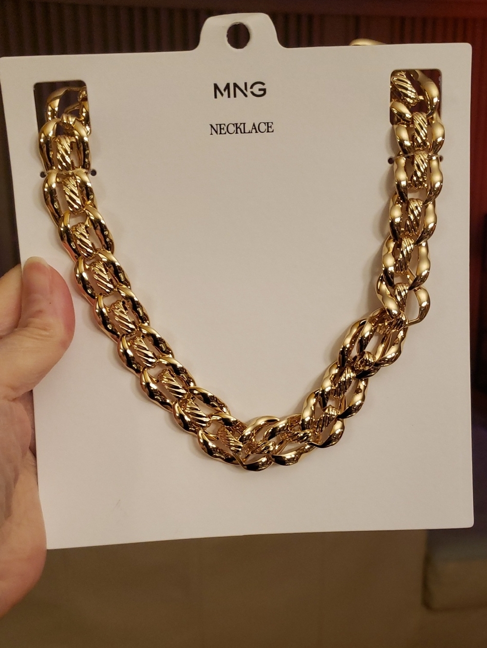 Necklece MANGO